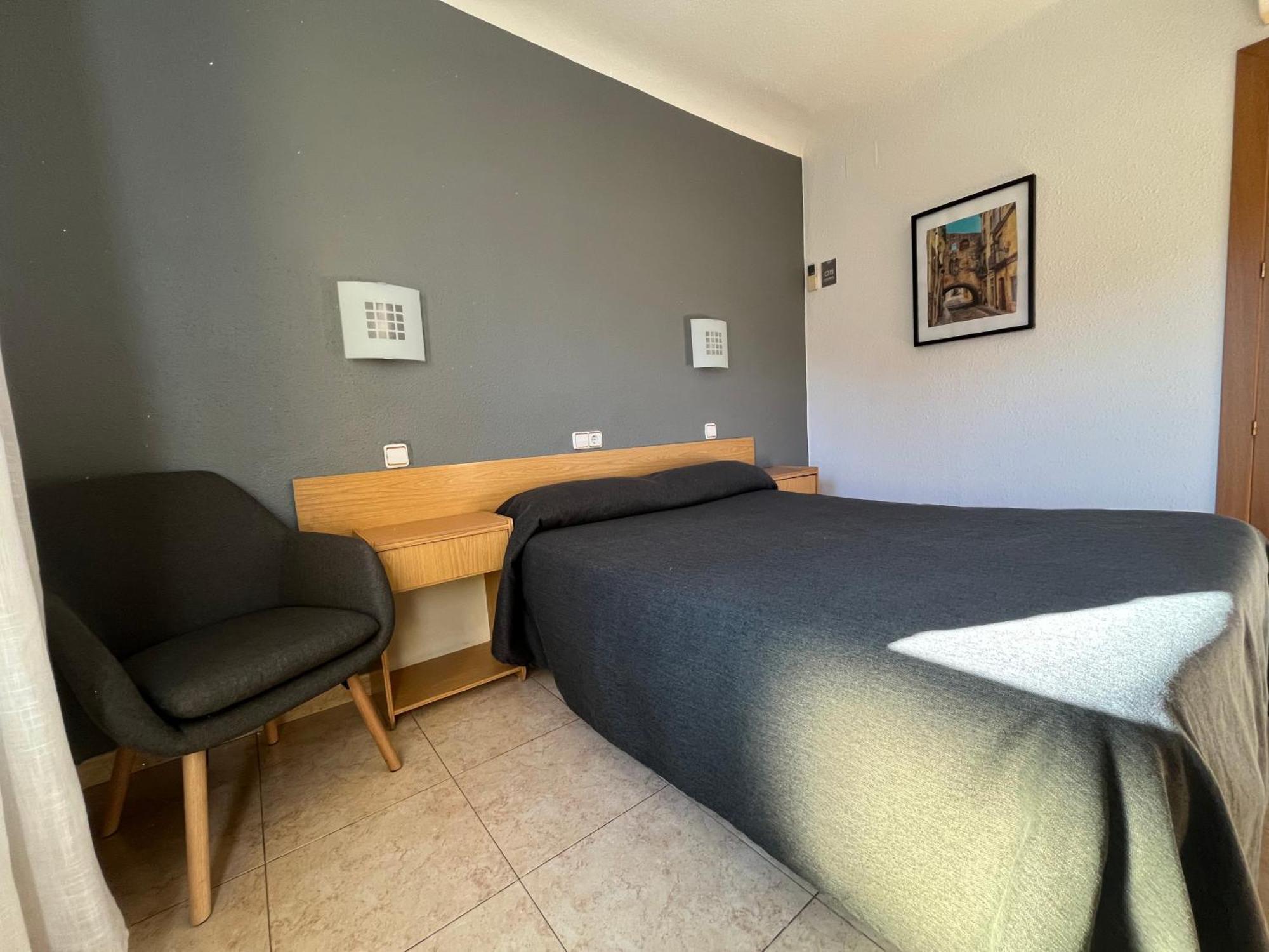 Hostal Tarres Anglés Zimmer foto