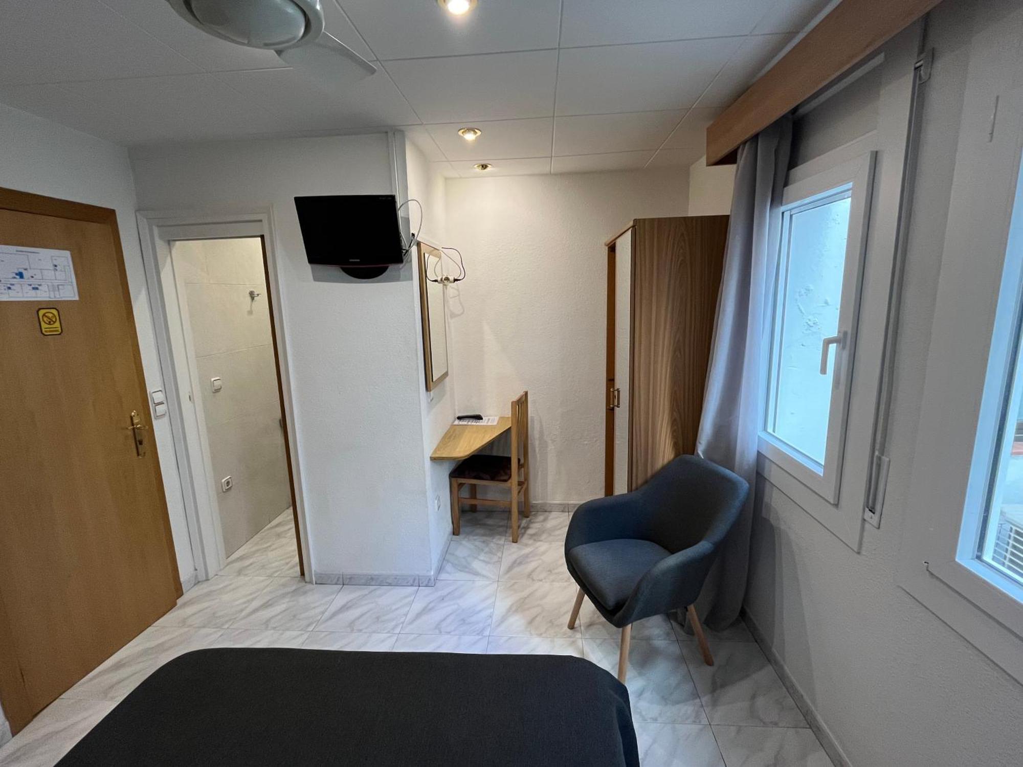 Hostal Tarres Anglés Zimmer foto